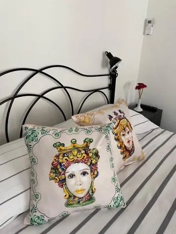 Ortyx Mini Szirakúza